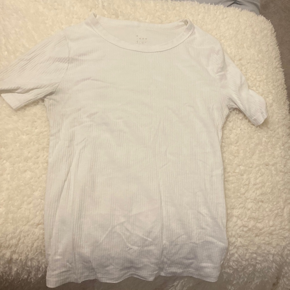 White plain ribbed tshirt scoop neck